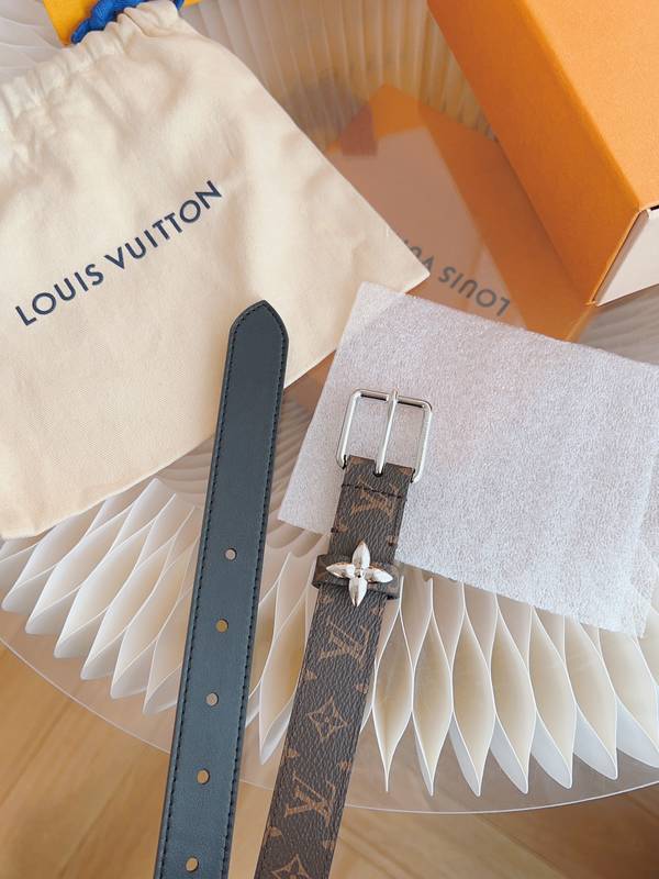 Louis Vuitton 25MM Belt LVB00276